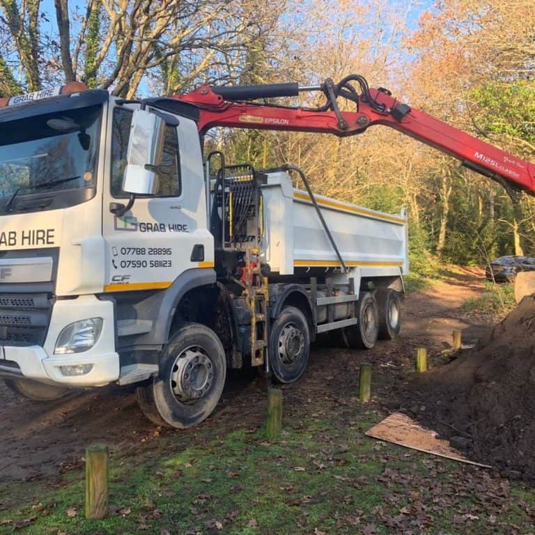 Reliable Grab Lorry Hire in Surrey LG Grab Hire