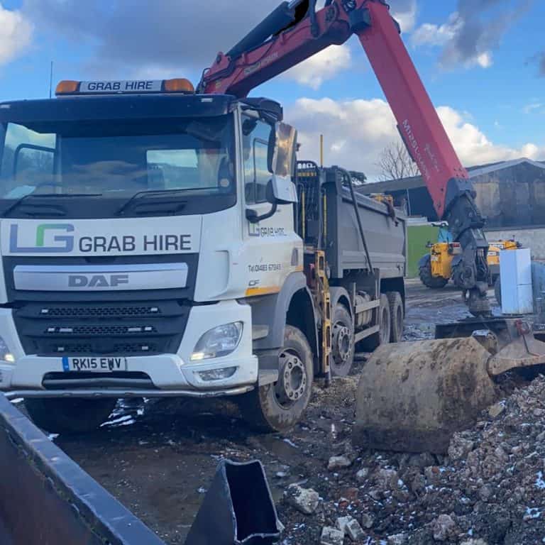 Local Grab Hire Services in Surrey Fast & Affordable